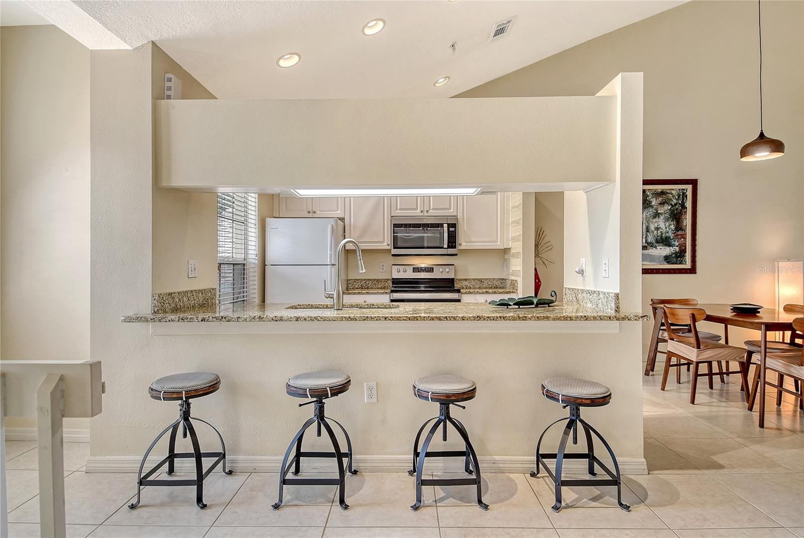 PINESTONE AT PALMER RANCH - Residential Lease