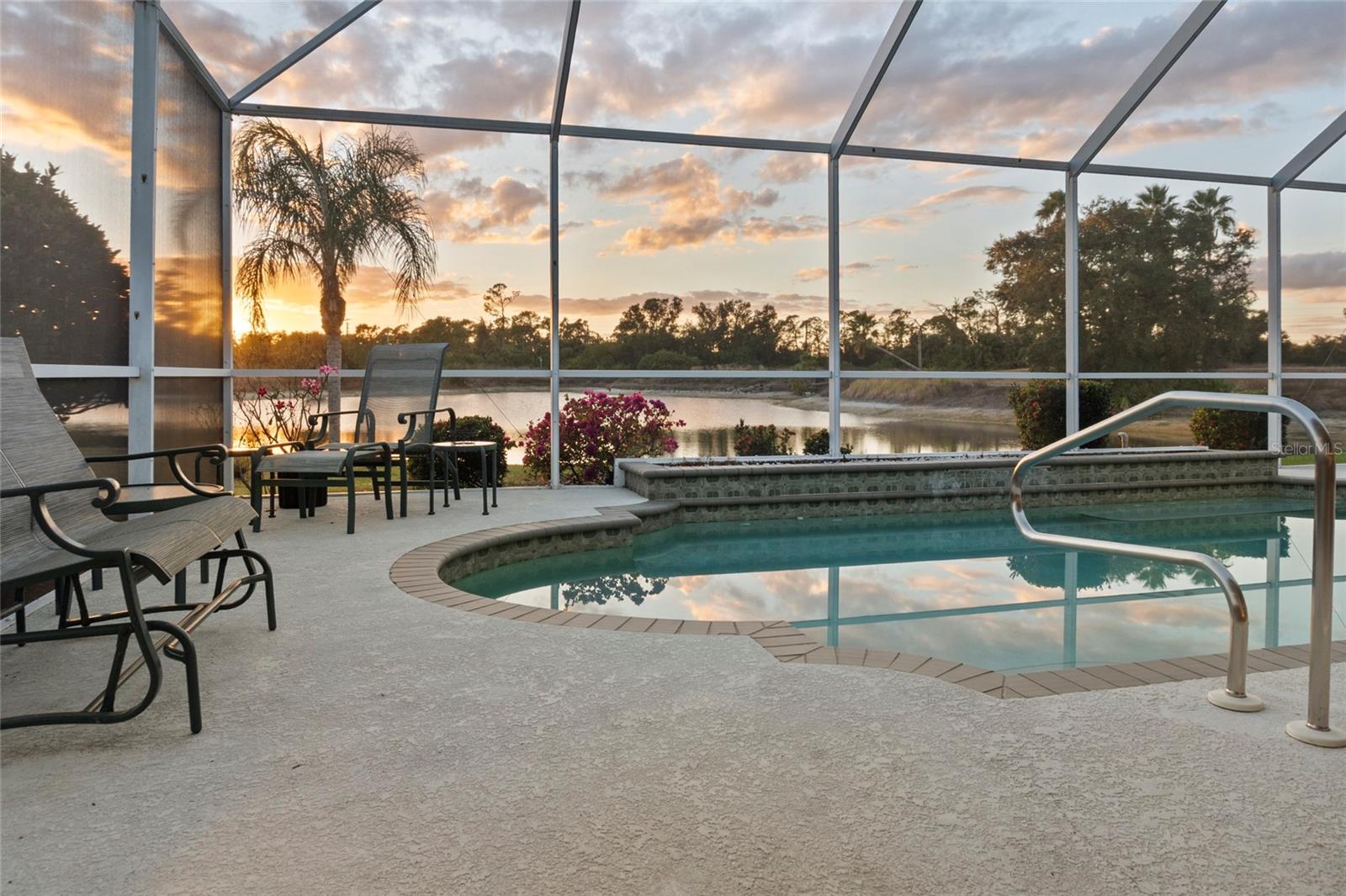 BOBCAT TRAIL - Residential