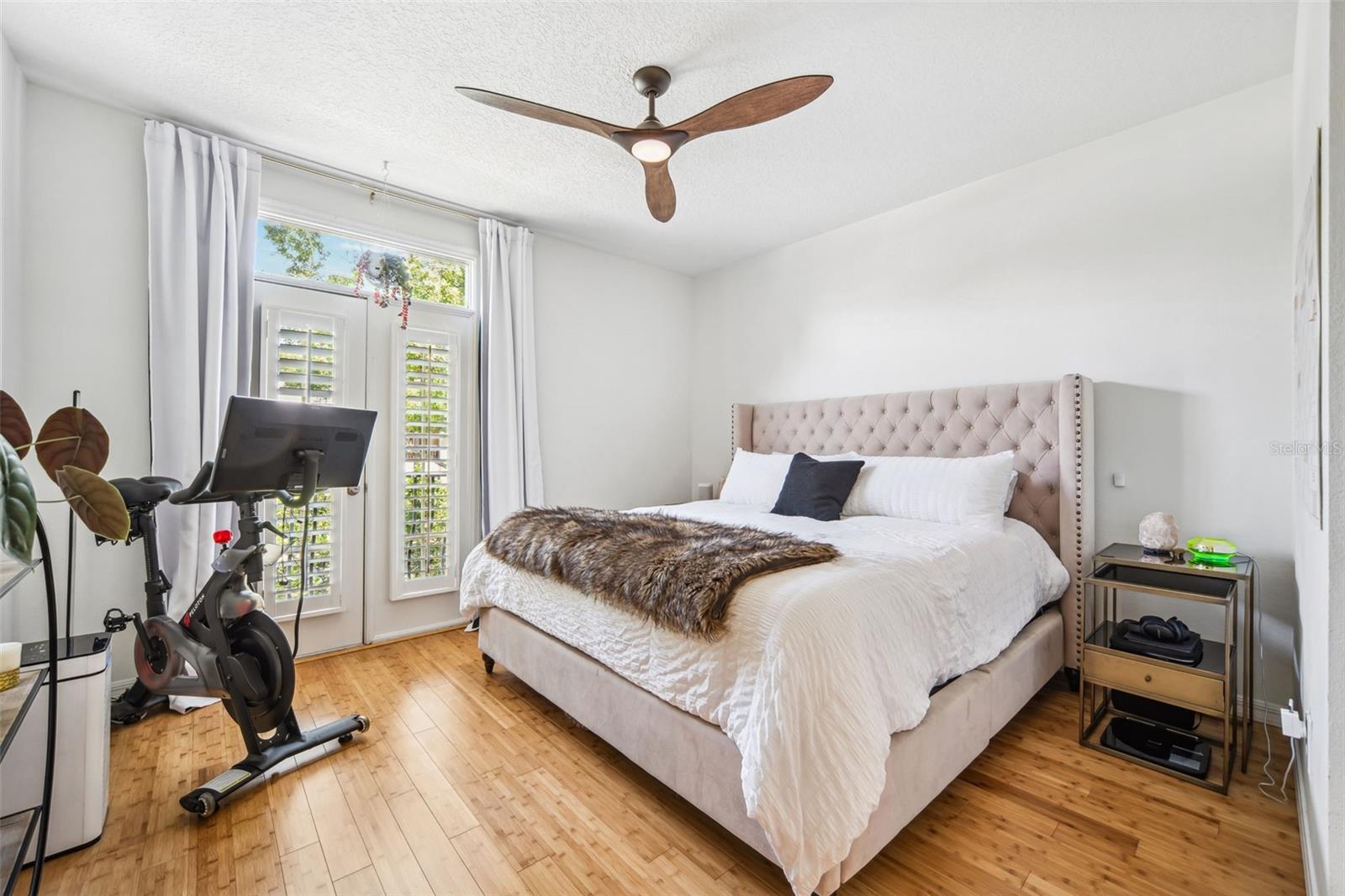 HARBOUR PLACE CITY HOMES A CON - Residential