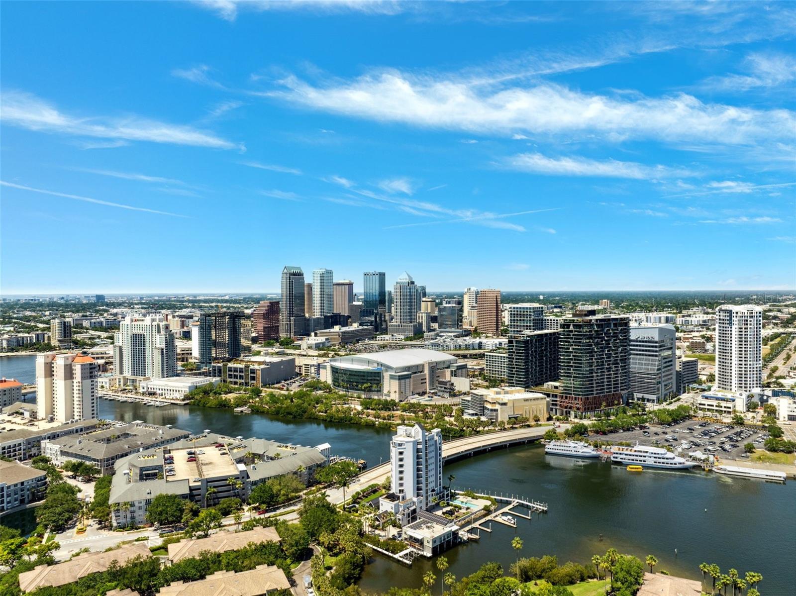 HARBOUR PLACE CITY HOMES A CON - Residential