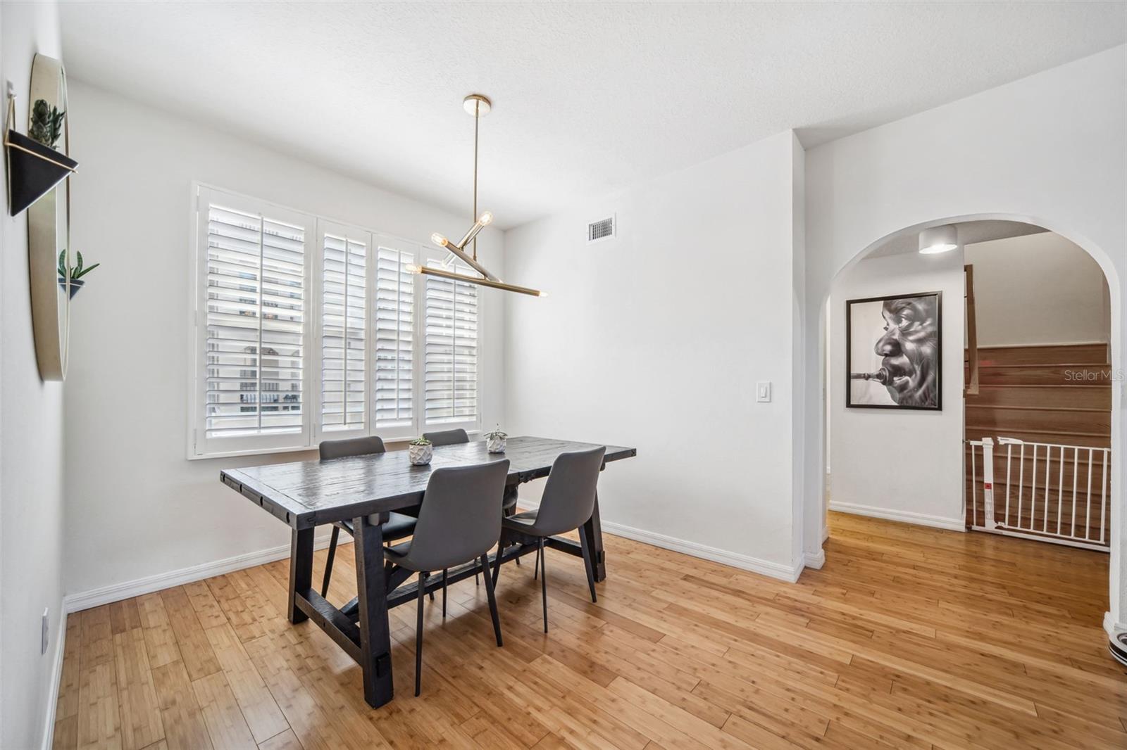 HARBOUR PLACE CITY HOMES A CON - Residential