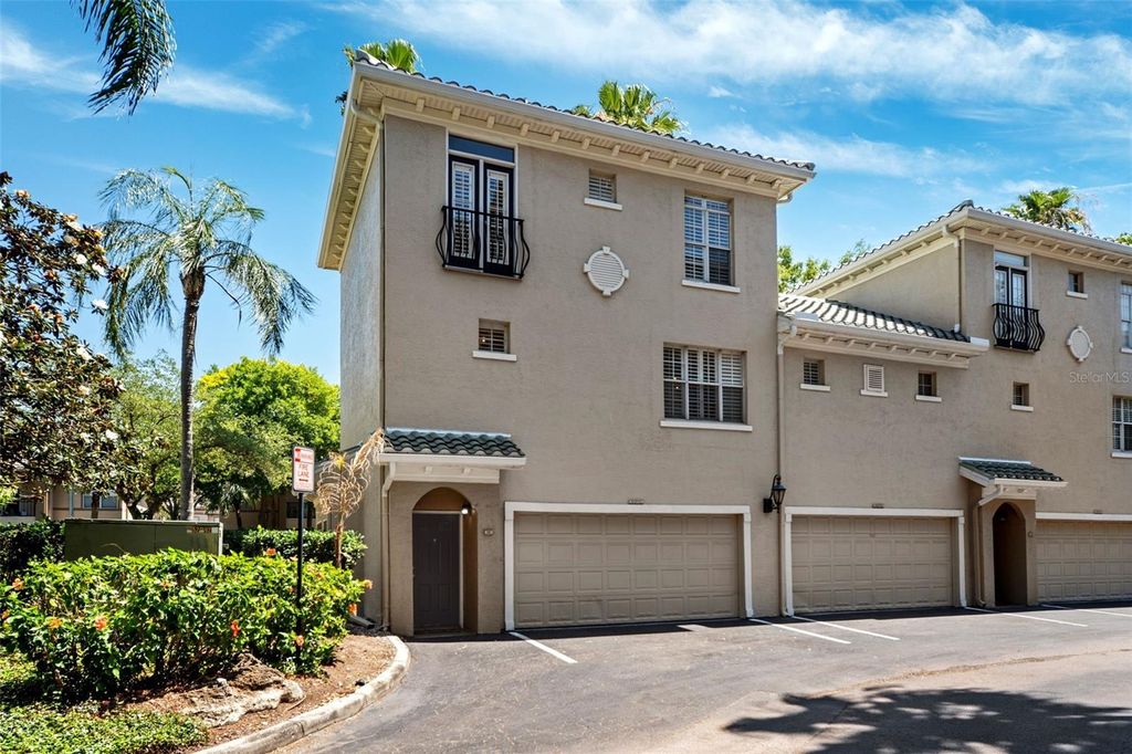 Photo of 501 Knights Run Avenue #5101, Tampa, FL 33602 (MLS # TB8450872)