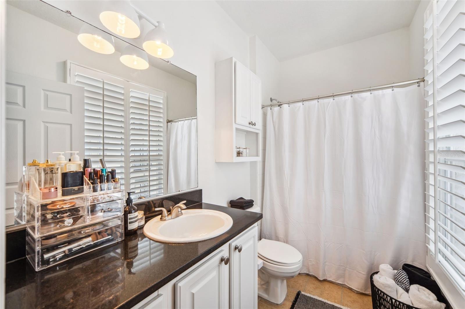 HARBOUR PLACE CITY HOMES A CON - Residential