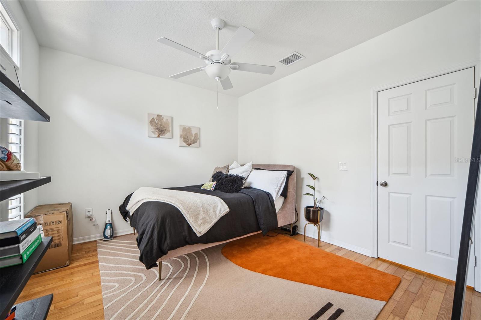 HARBOUR PLACE CITY HOMES A CON - Residential