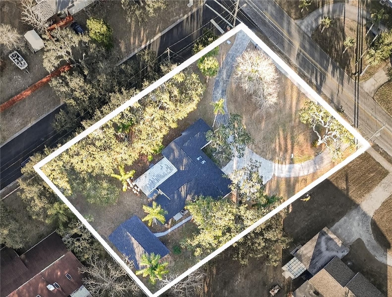 WHISPERING HILLS GOLF ESTATES - Residential