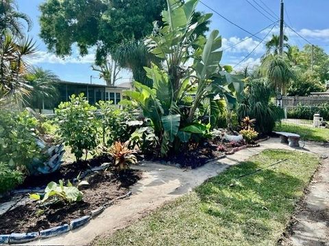 A home in SEBRING