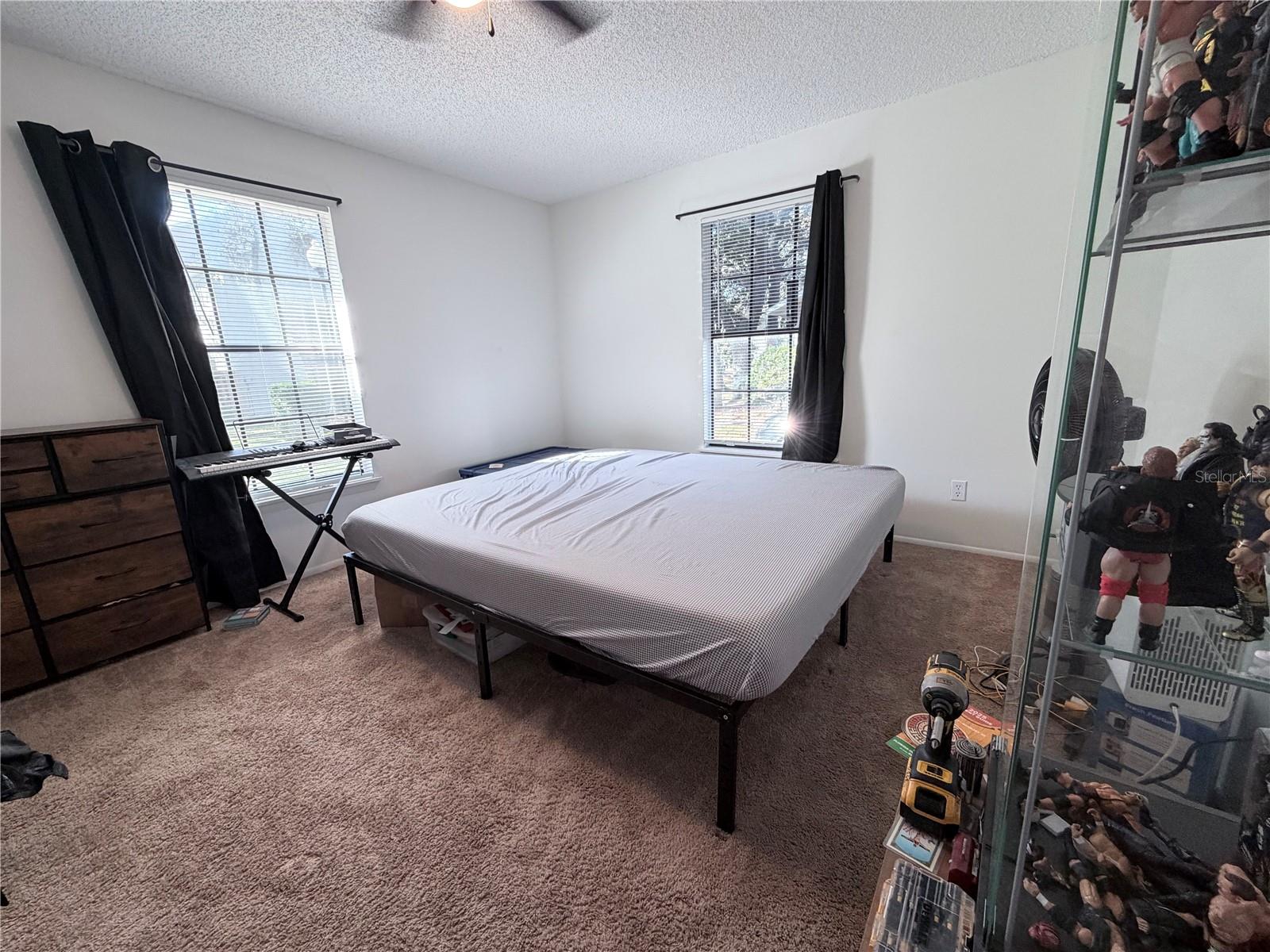 CARMEL OAKS CONDO PH 04 - Residential