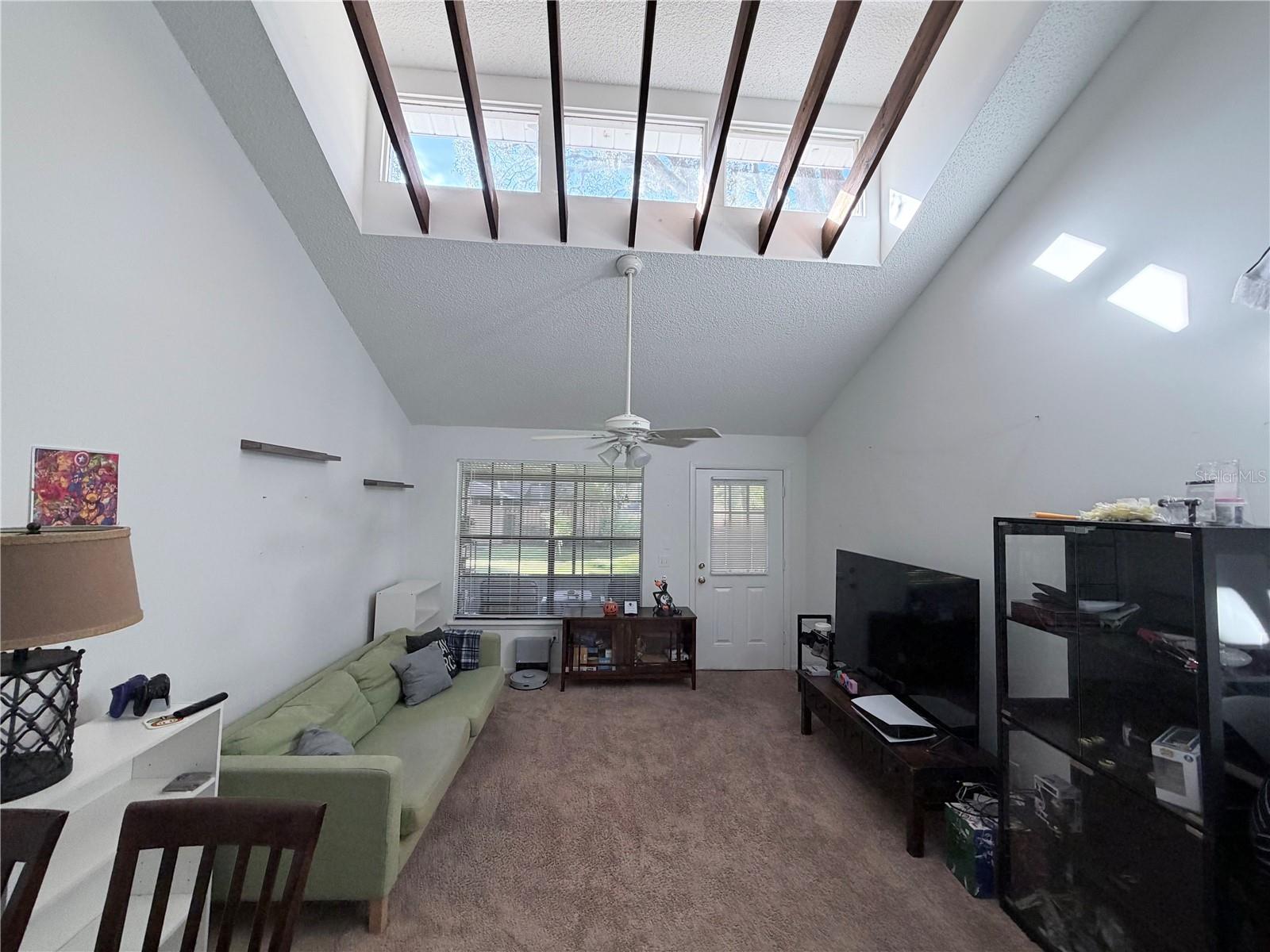 CARMEL OAKS CONDO PH 04 - Residential