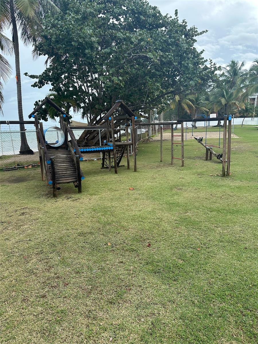 COSTAMAR BEACH VILLAGE WEST - Residential