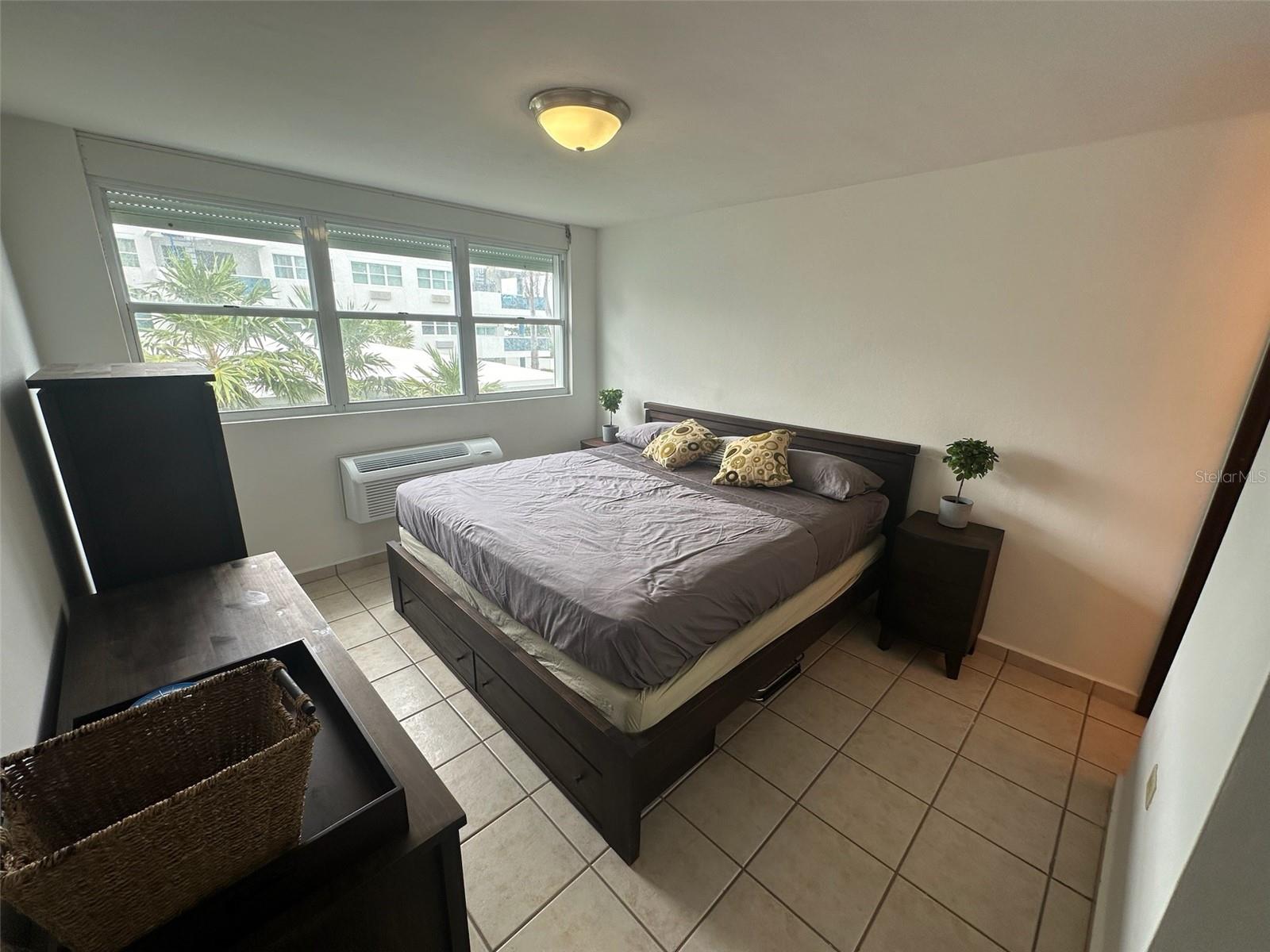 COSTAMAR BEACH VILLAGE WEST - Residential