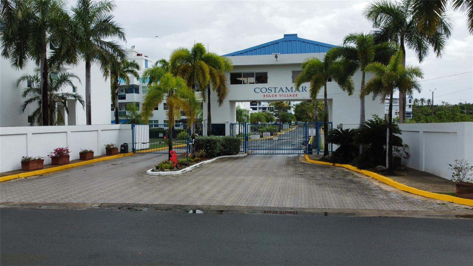 COSTAMAR BEACH VILLAGE WEST - Residential