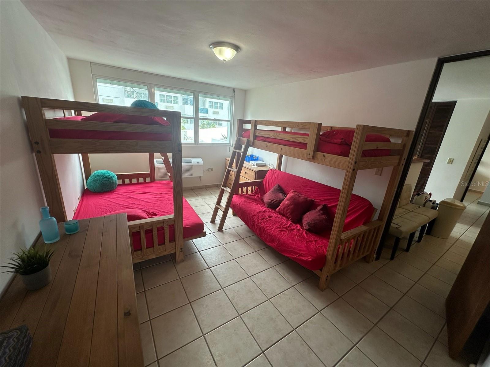 COSTAMAR BEACH VILLAGE WEST - Residential