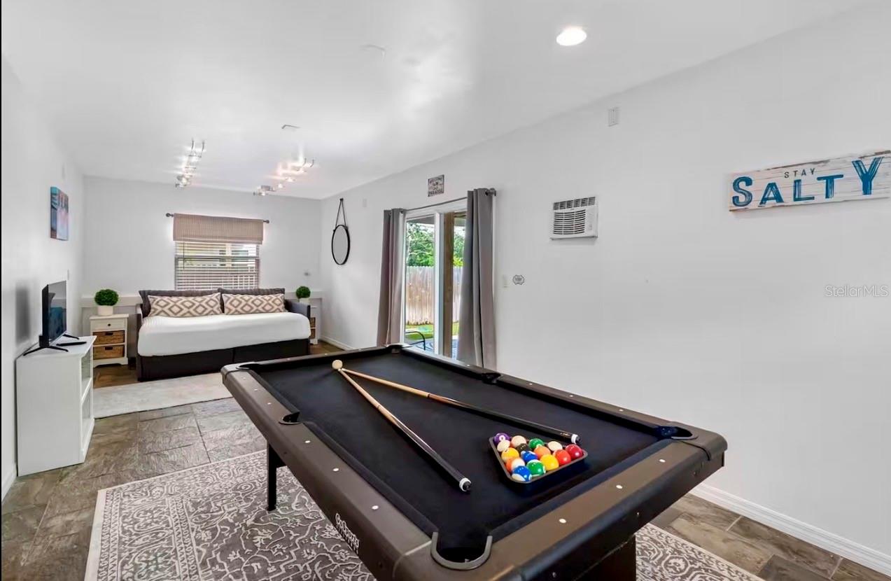 CRYSTAL BEACH REV - Residential