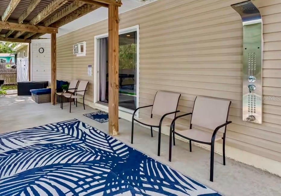 CRYSTAL BEACH REV - Residential