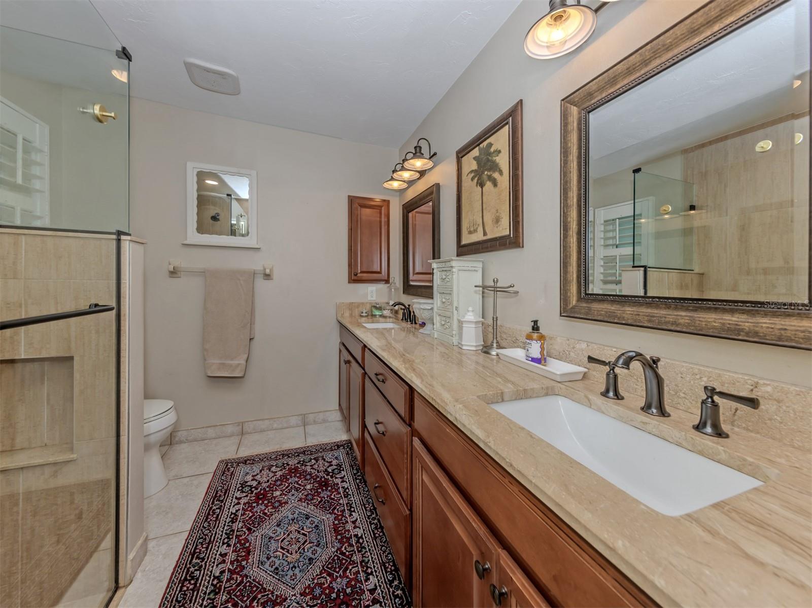 VENICE ACRES - Residential