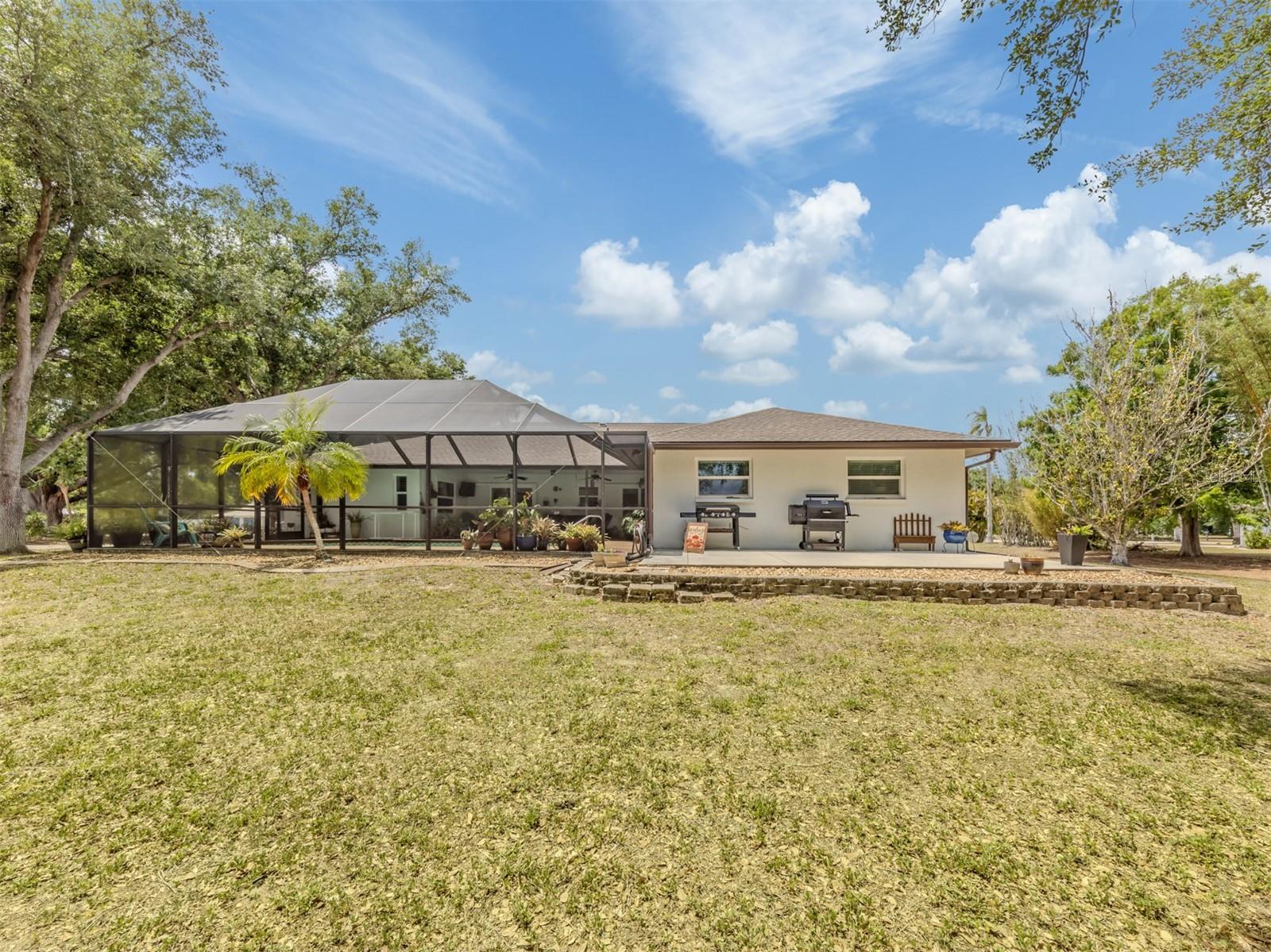 VENICE ACRES - Residential