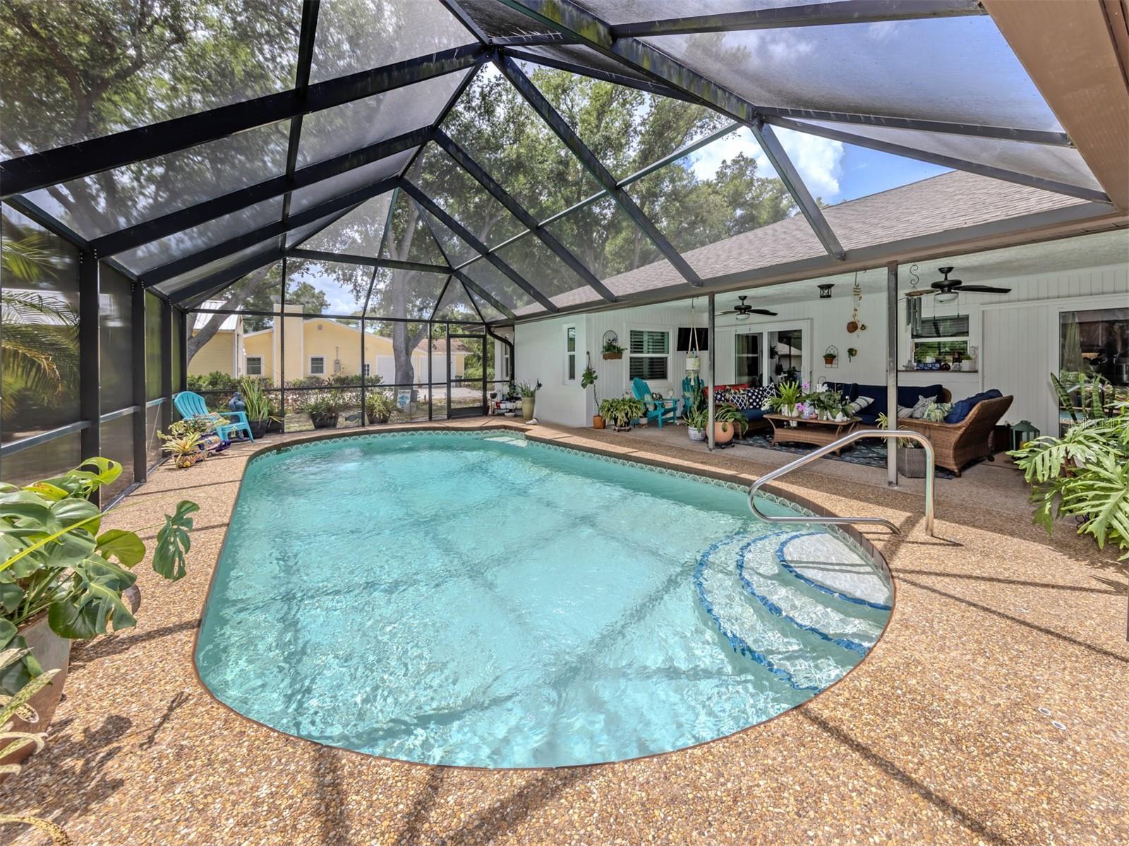 VENICE ACRES - Residential