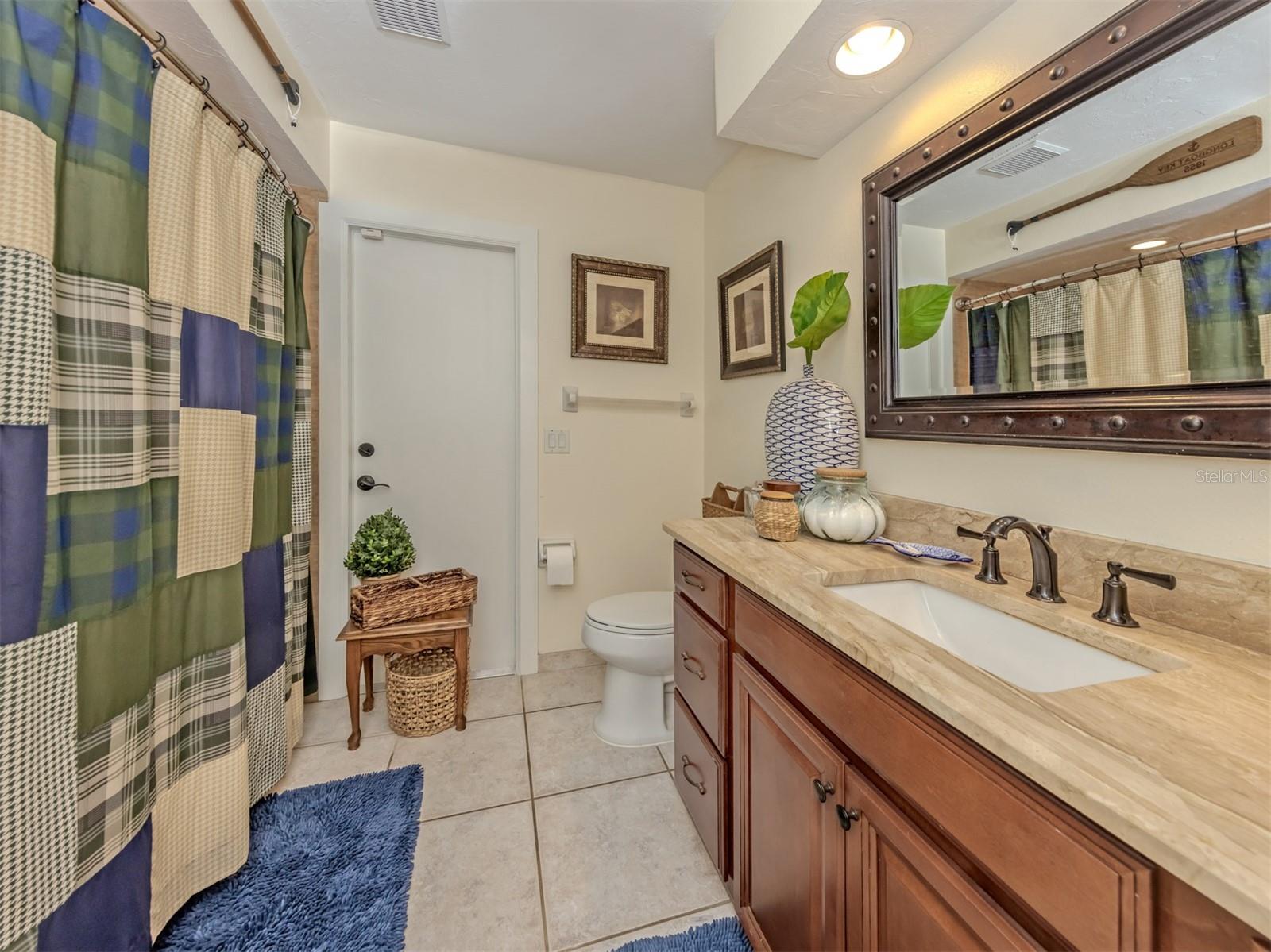 VENICE ACRES - Residential