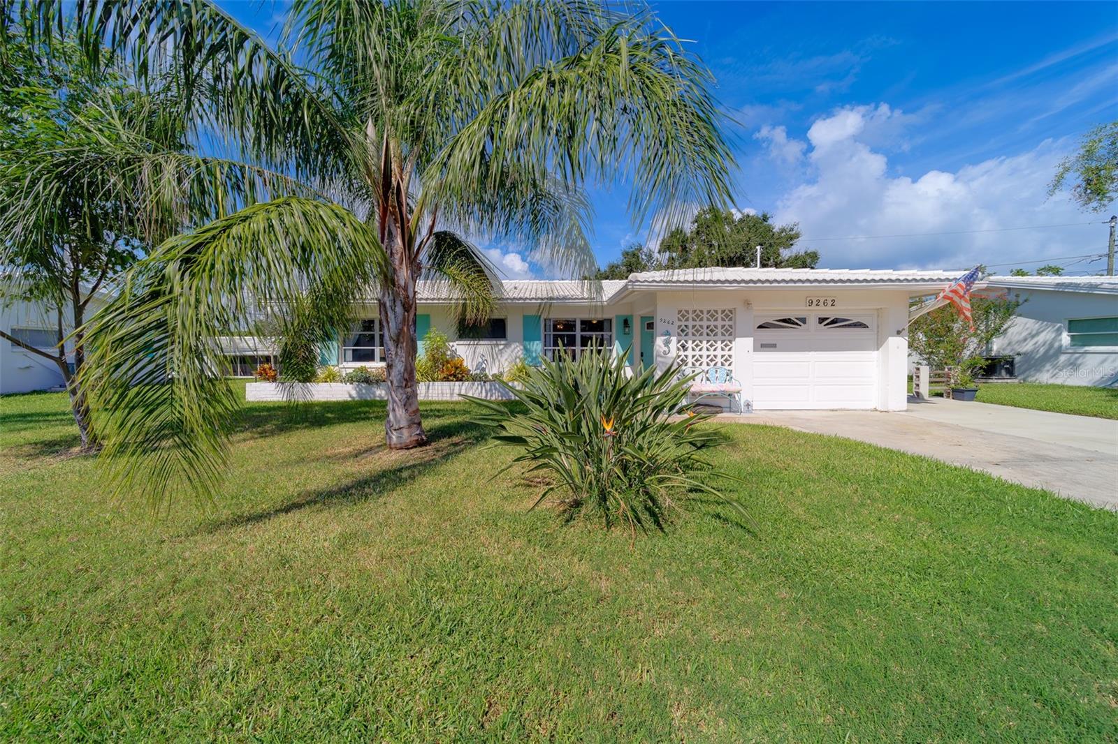 TAMARAC BY THE GULF - Residential Lease