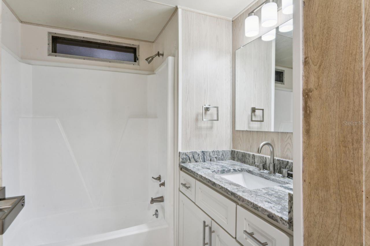 BROOKRIDGE COMMUNITY - Residential