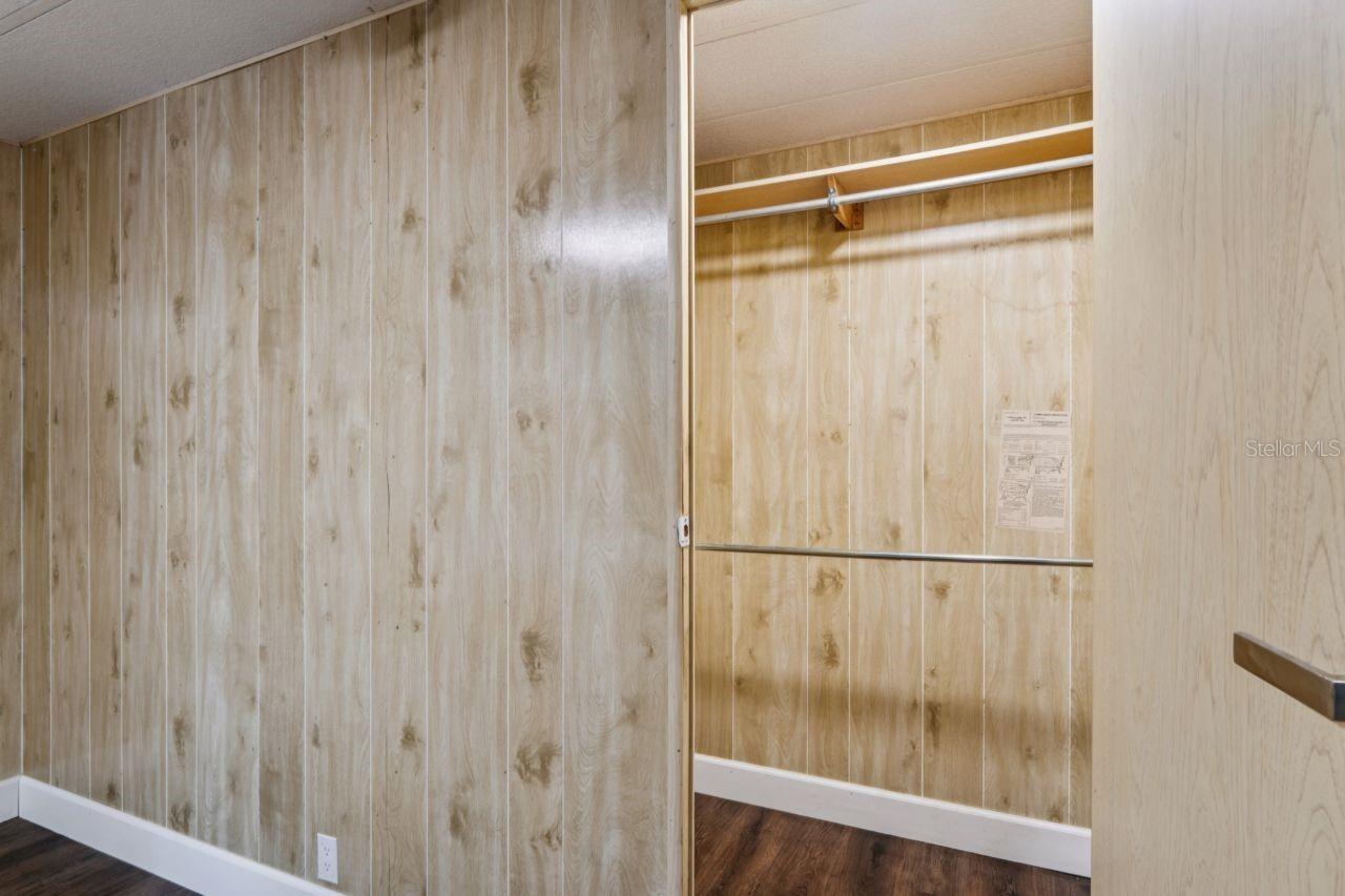 BROOKRIDGE COMMUNITY - Residential