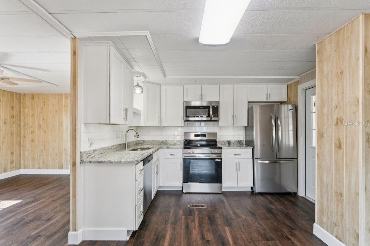 BROOKRIDGE COMMUNITY - Residential