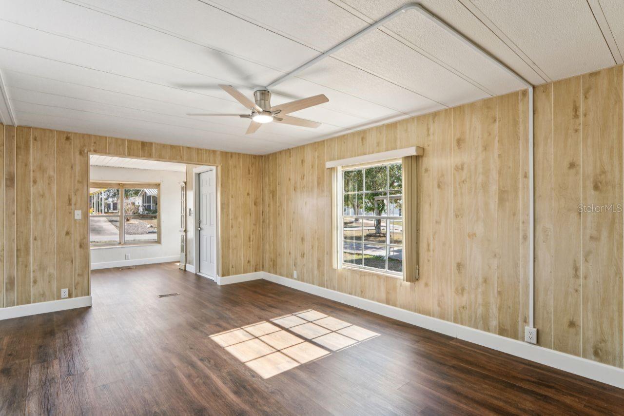 BROOKRIDGE COMMUNITY - Residential