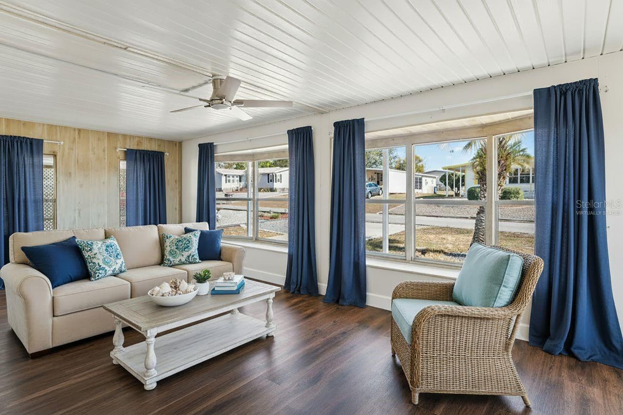 BROOKRIDGE COMMUNITY - Residential