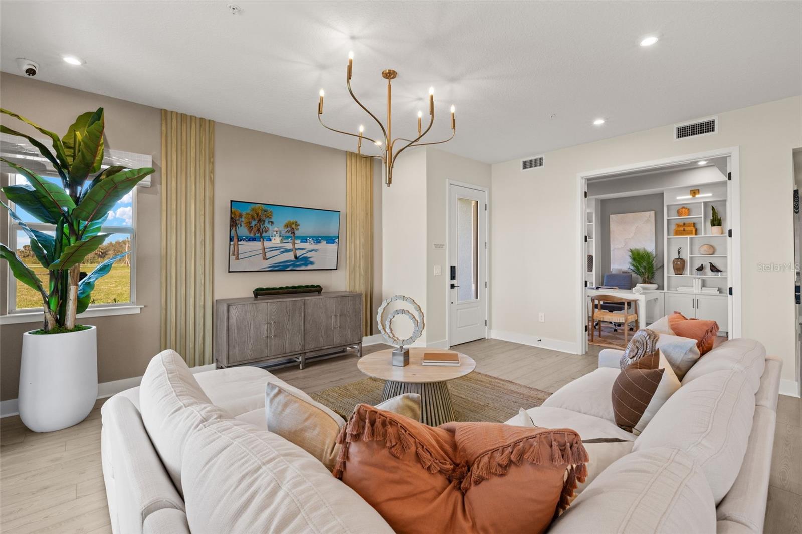 PALMERA AT WELLEN PARK - Residential