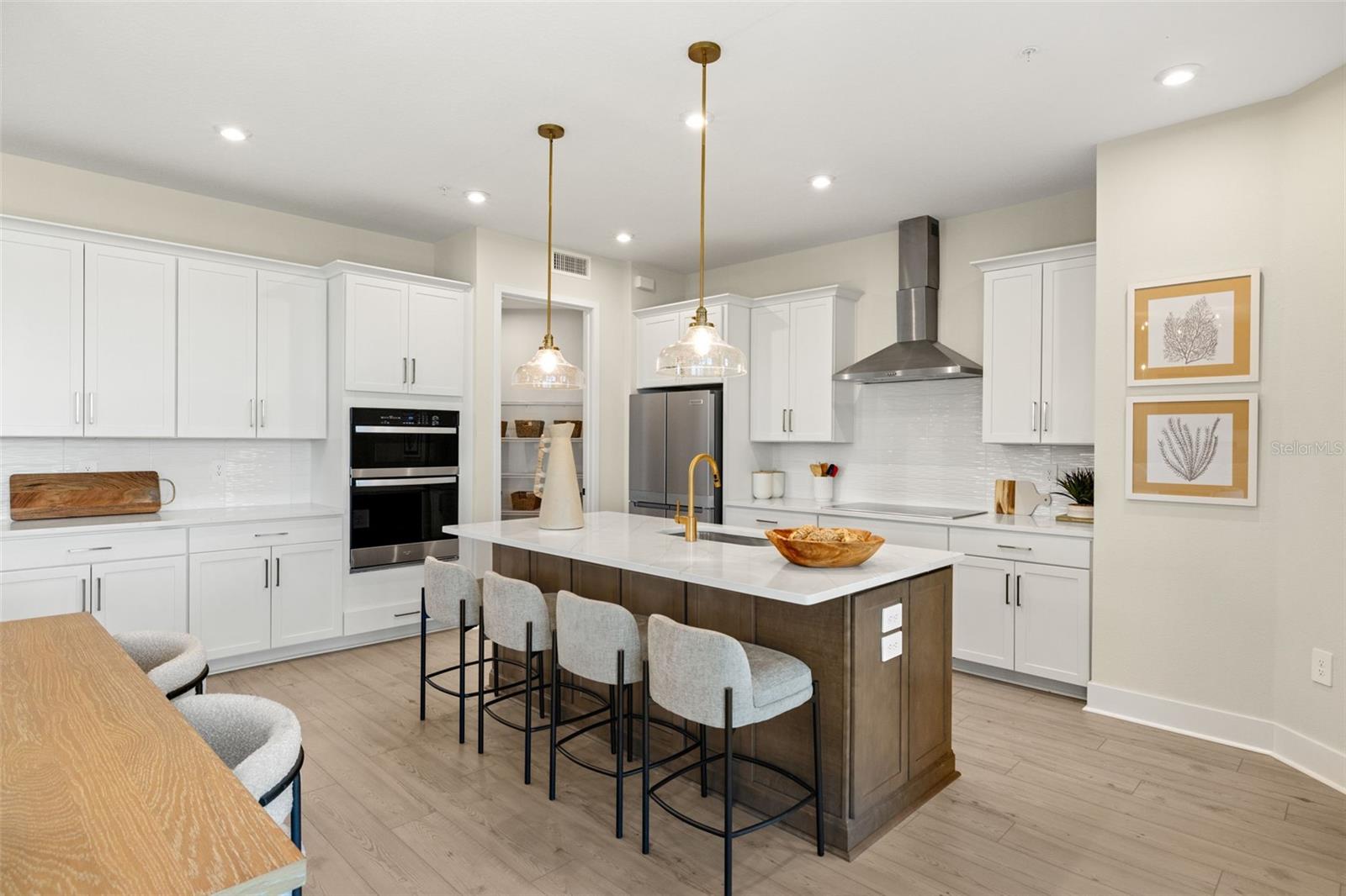 PALMERA AT WELLEN PARK - Residential