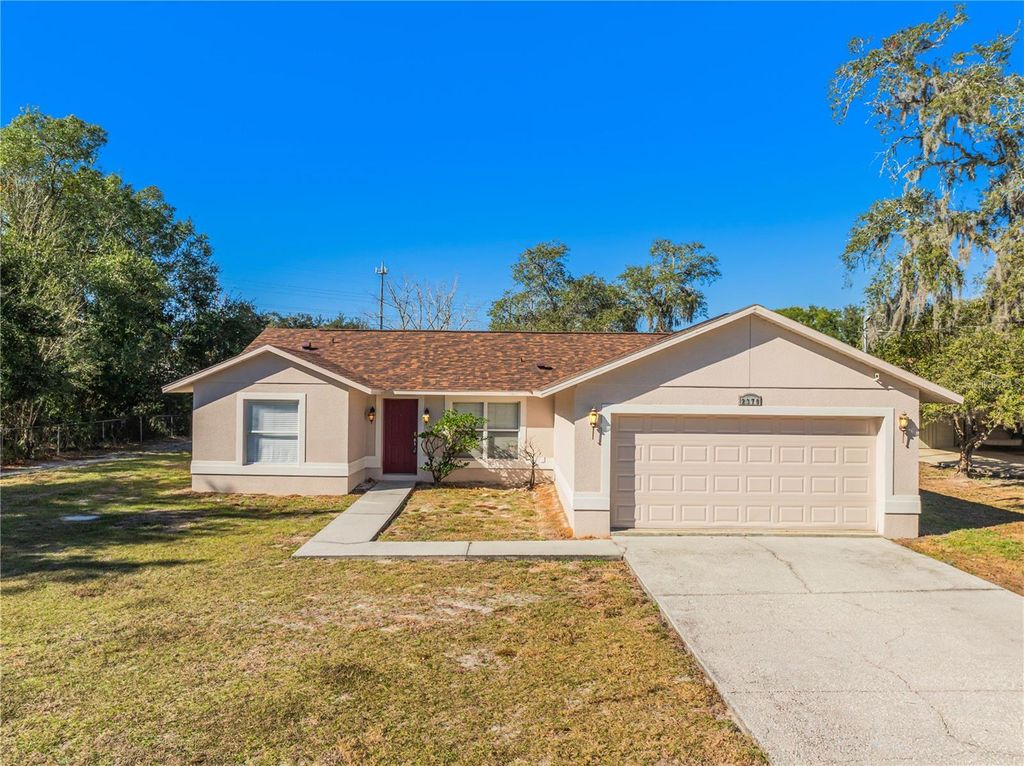 Photo of 2370 Pine Street, Oviedo, FL 32765 (MLS # O6380373)