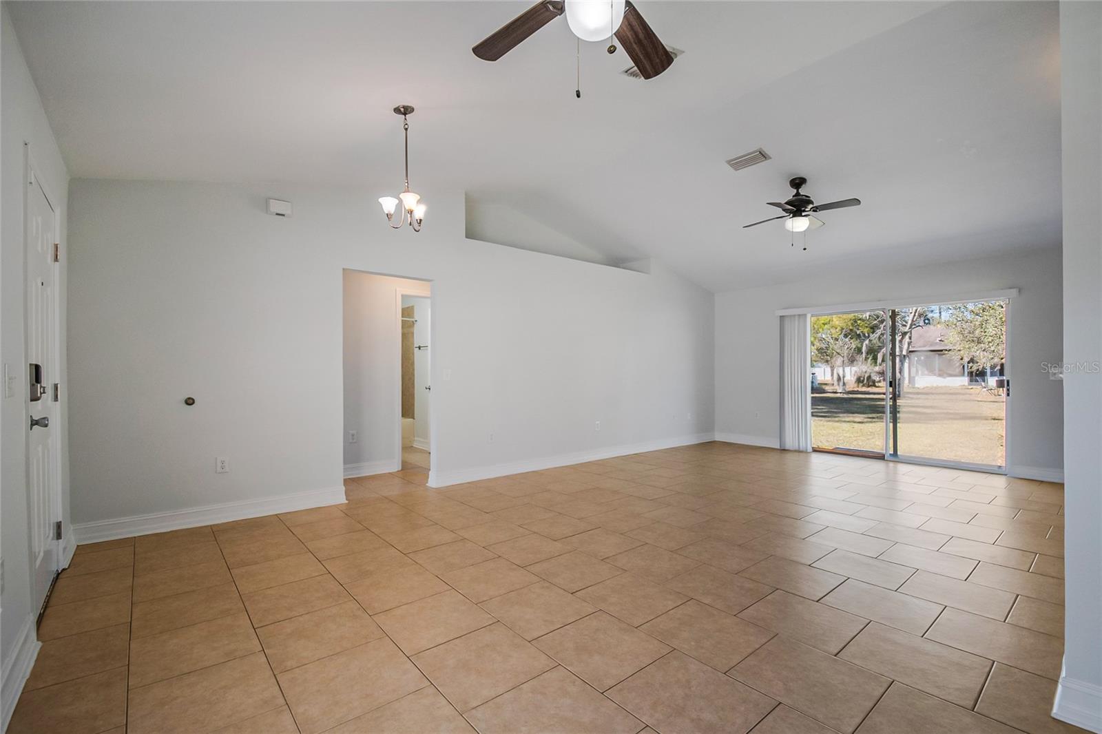 OAK MANOR - Residential