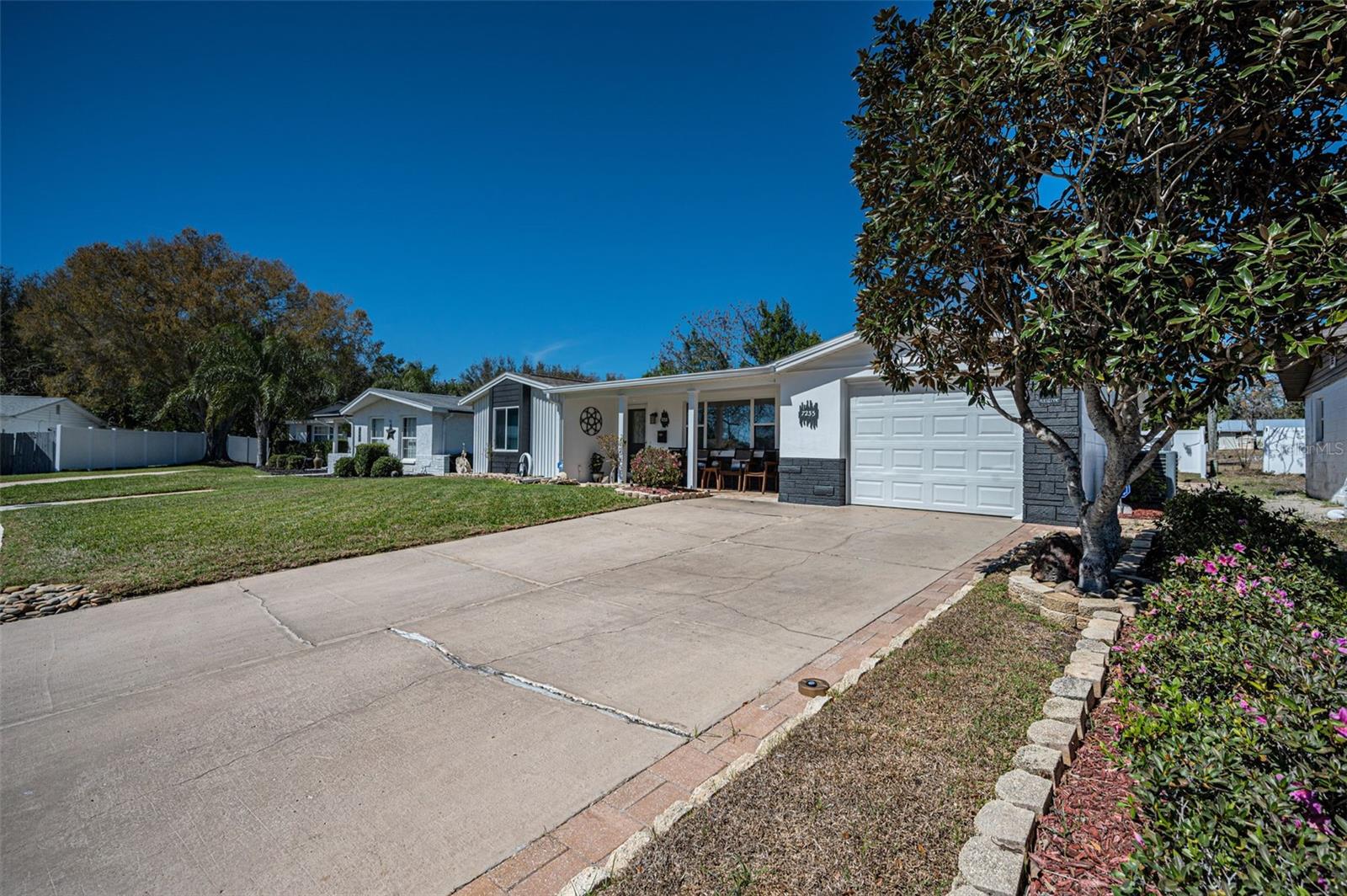 GULF HIGHLANDS - Residential