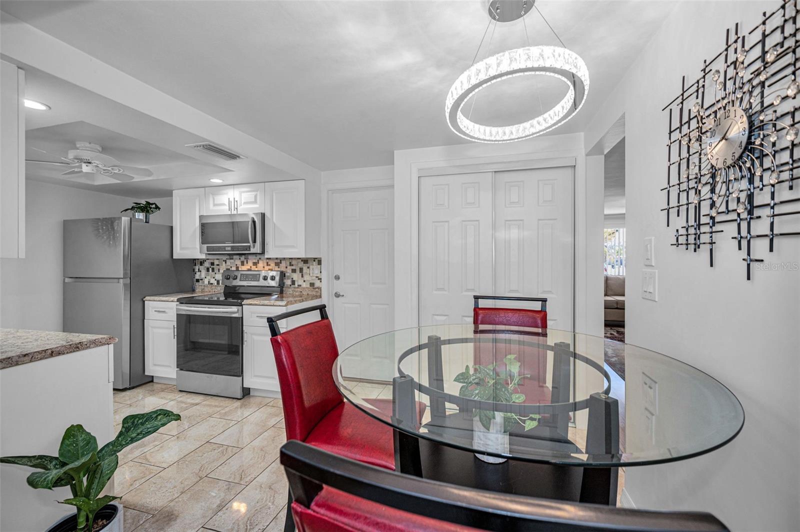 GULF HIGHLANDS - Residential