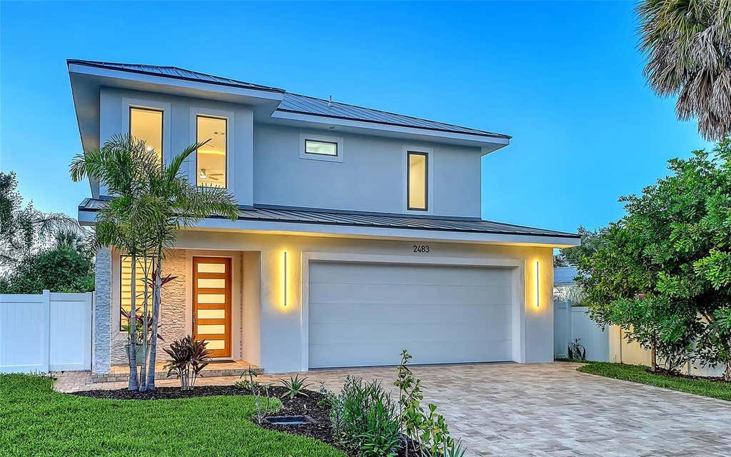 Photo of 2483 Bay Street, Sarasota, FL 34237 (MLS # A4698594)