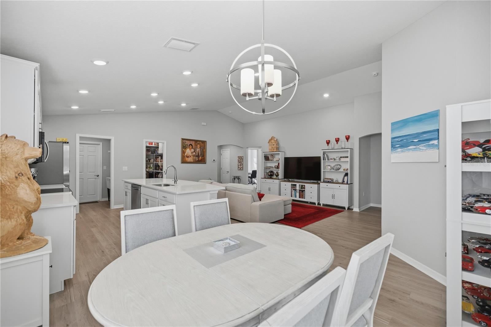 SUMMERCREST - Residential