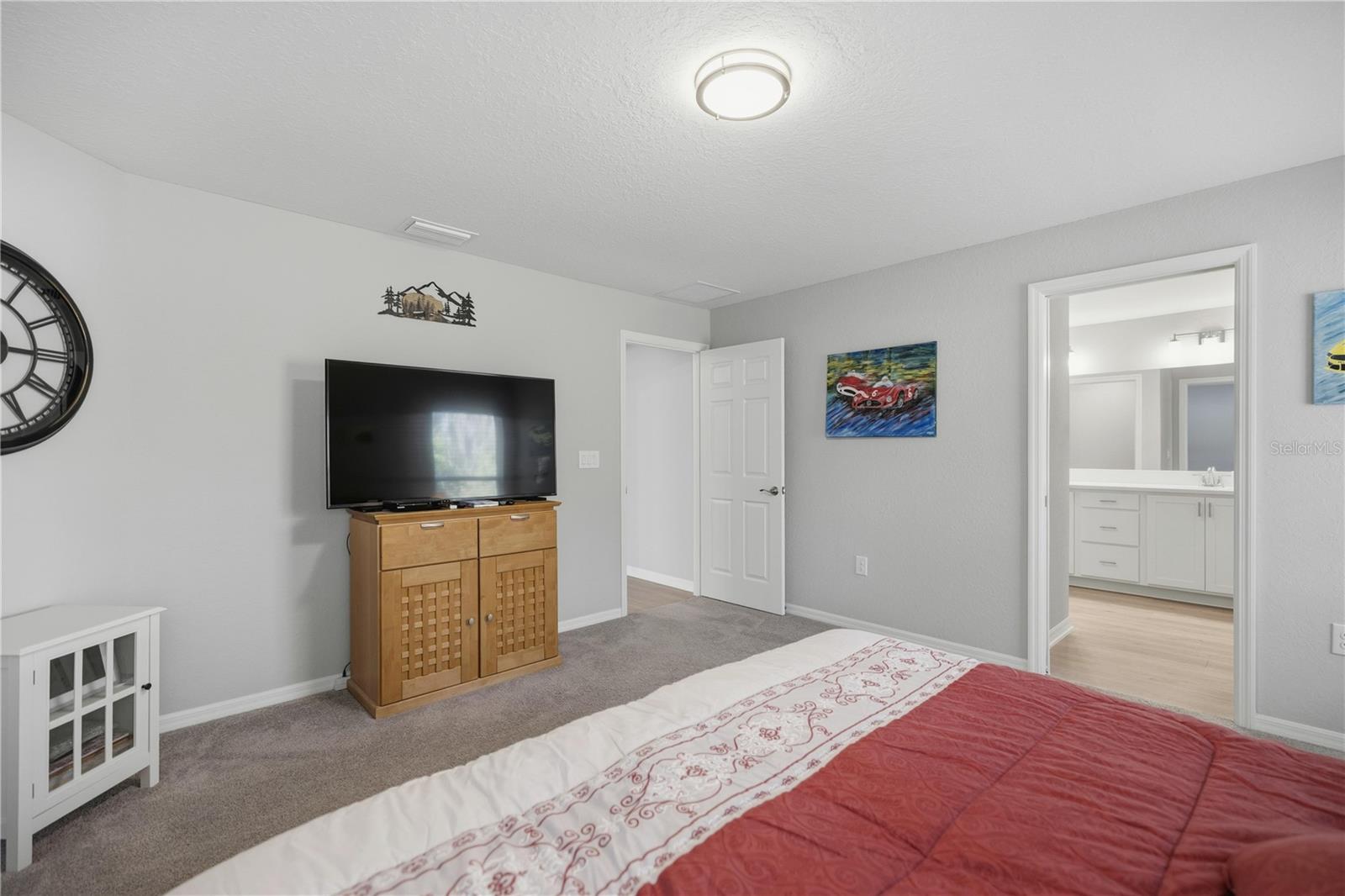 SUMMERCREST - Residential