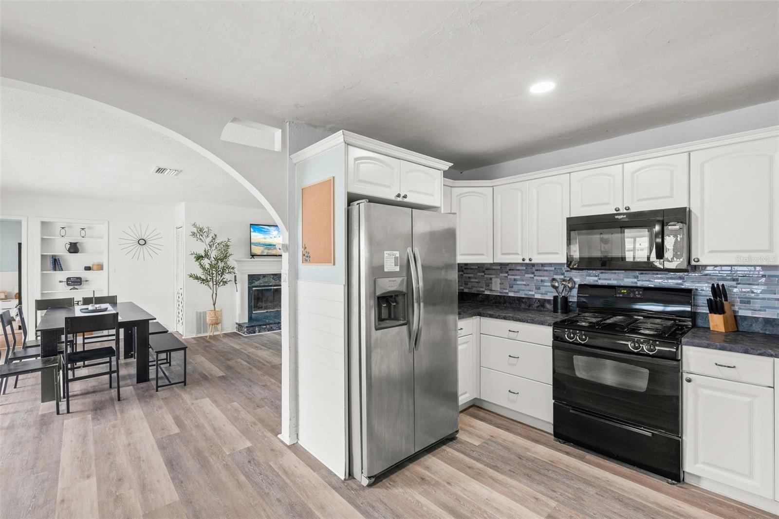 BAYSHORE GARDENS SEC 12 - Residential