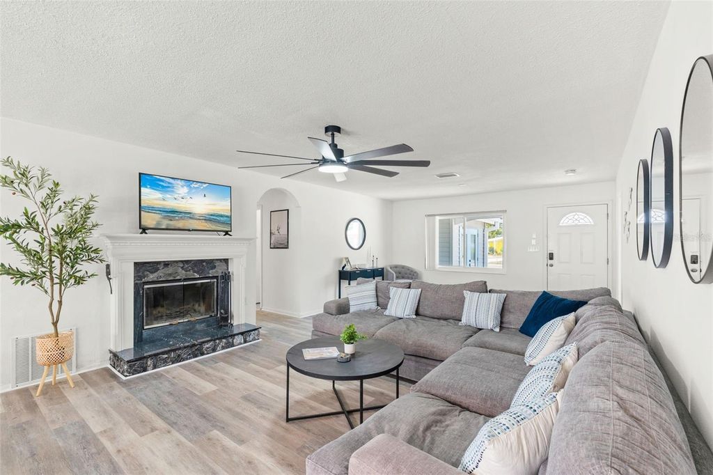 Photo of 3007 Florida Boulevard, Bradenton, FL 34207 (MLS # A4692974)
