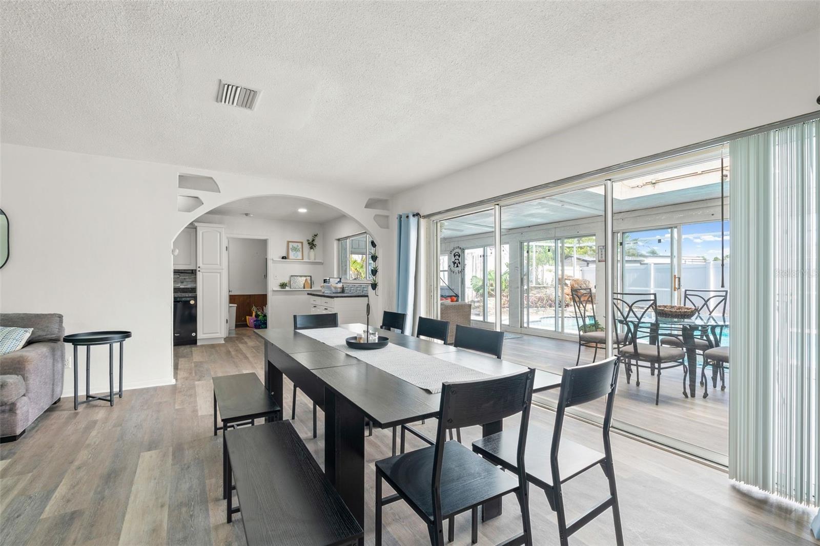 BAYSHORE GARDENS SEC 12 - Residential
