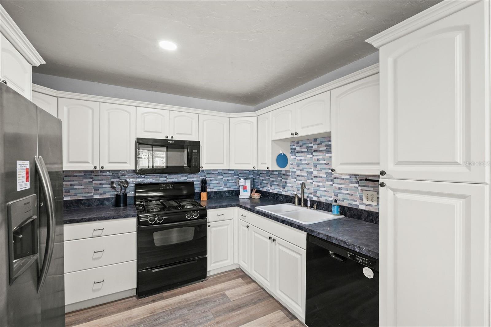 BAYSHORE GARDENS SEC 12 - Residential