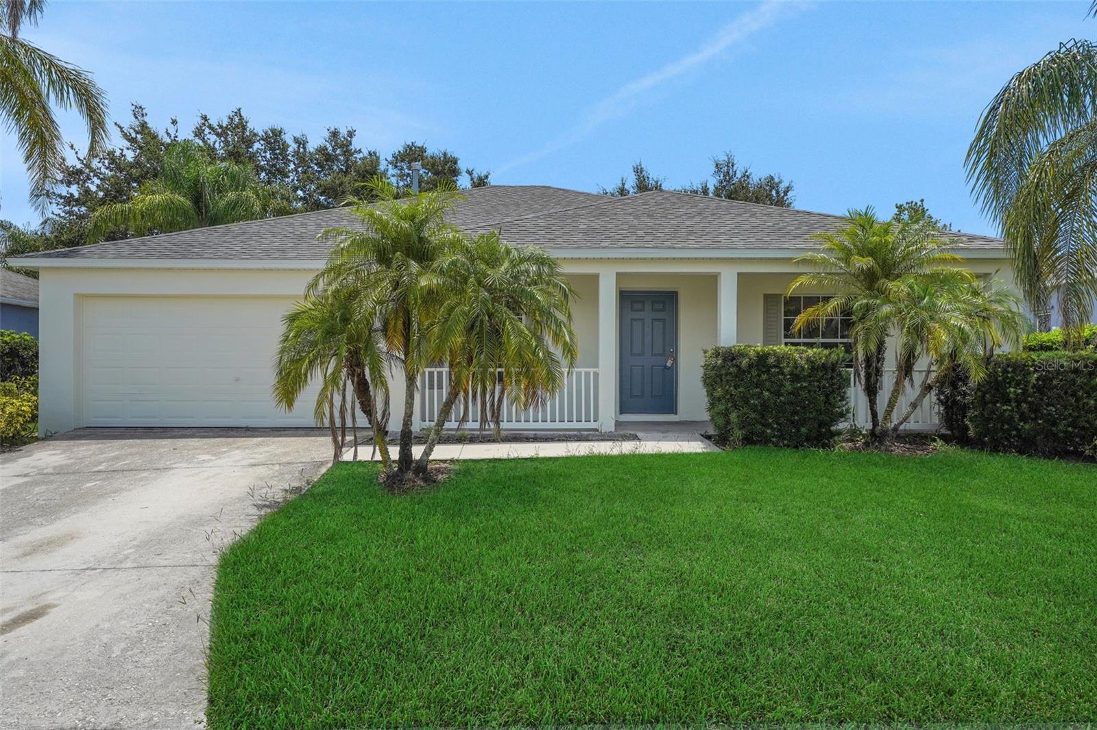 FANTASTIC 3 BEDROOM HOME IN SOUTHEAST WINTER HAVEN'S REDDICKS CORNER, WALKING DISTANCE TO CHAIN OF LAKES ELEMENTARY!!! 3 bedrooms, 2 baths, 2 car garage, nearly 2,000 sq ft living area! Great open floor plan, spacious and inviting, fully equipped kitchen, granite tops in kitchen & baths. You'll enjoy the large, screened lanai overlooking the spacious & private backyard. This beautiful home is located in close proximity to Legoland theme park, local restaurants & shopping! Come take a look today, easy to show & sell!