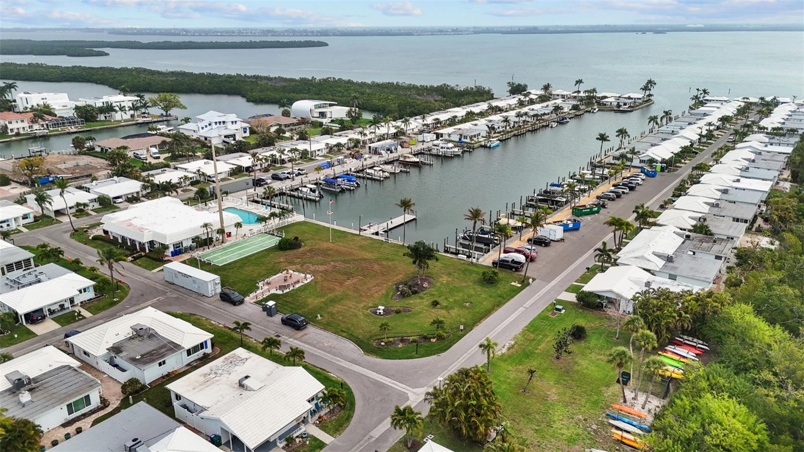 SPANISH MAIN YACHT CLUB CONDO - Residential