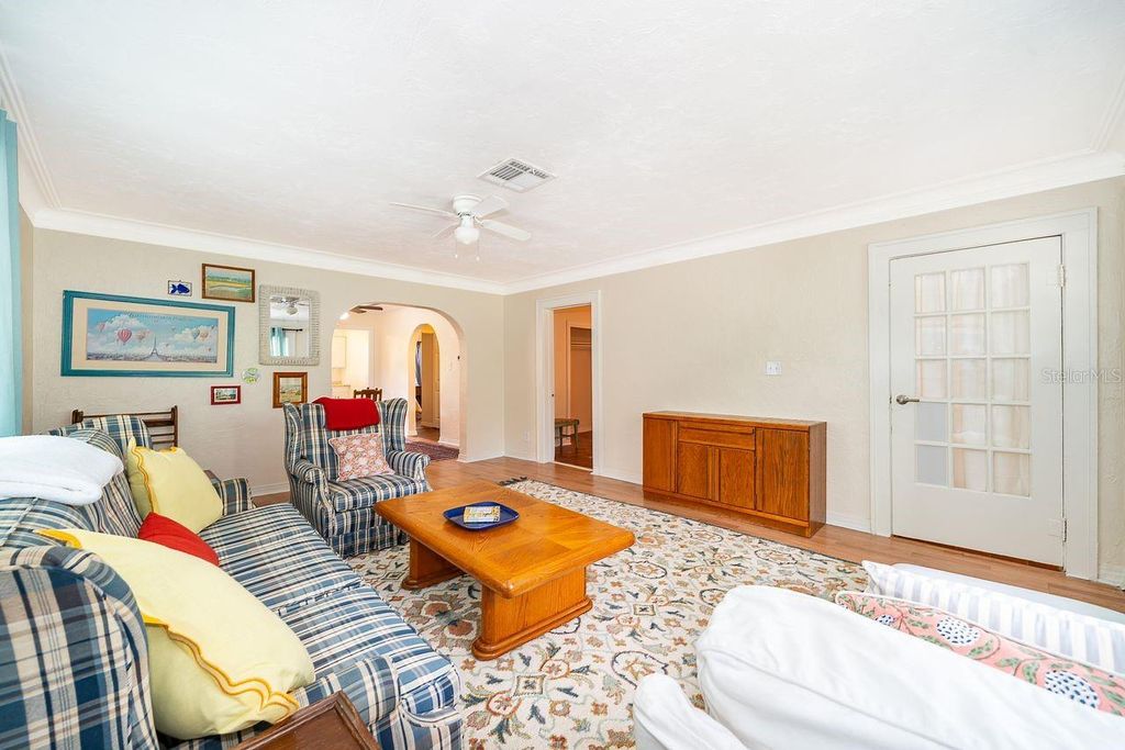 Photo of 552 Wells Street, Daytona Beach, FL 32114 (MLS # O6324298)