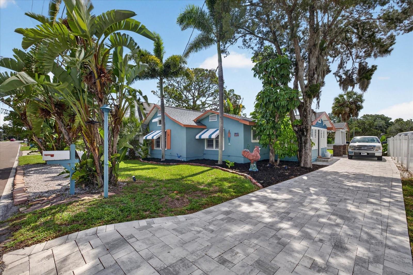 6202 RIVER ROAD