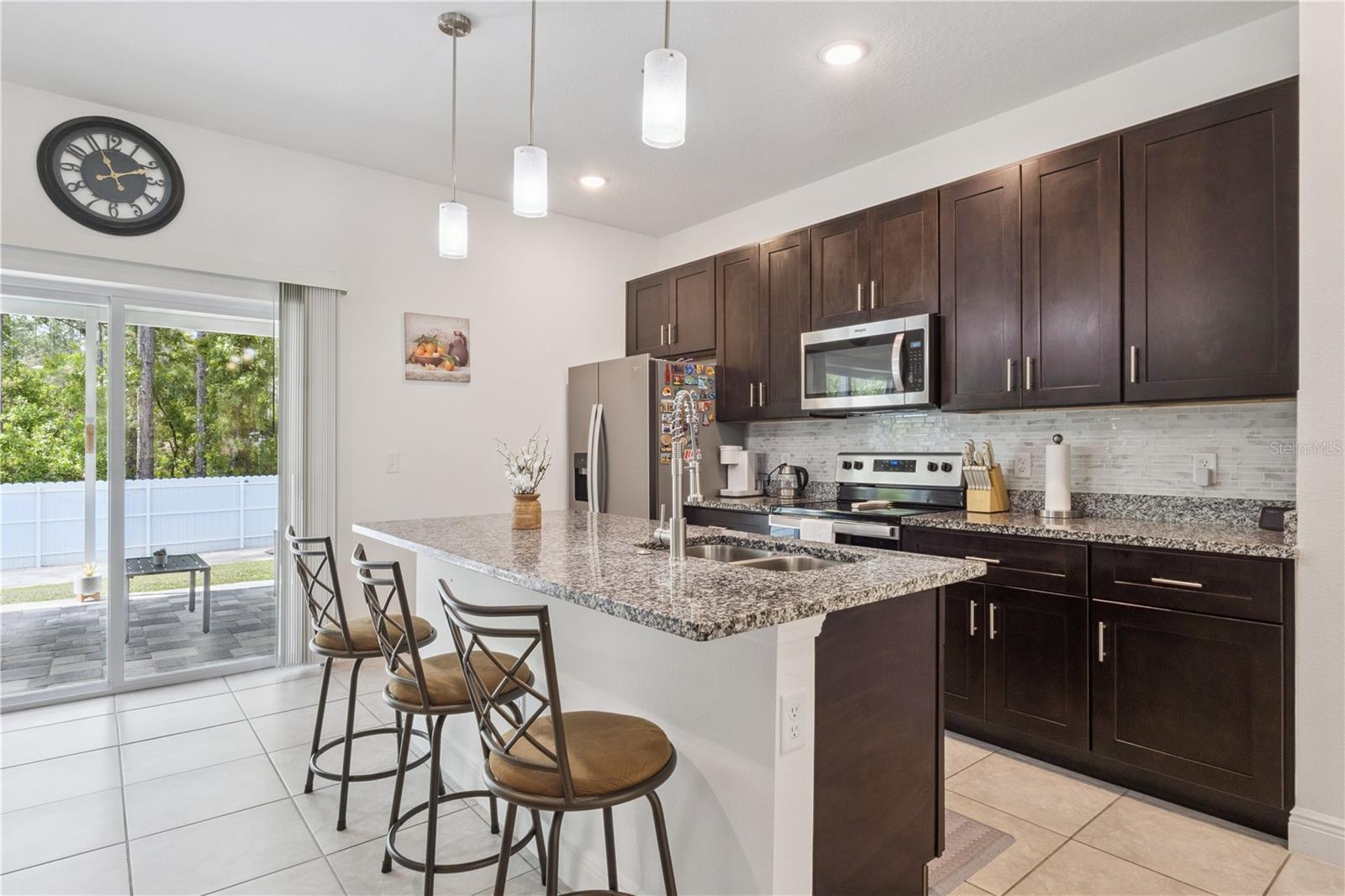 MARION OAKS - Residential