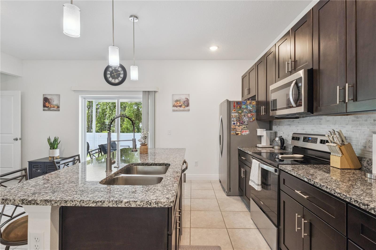 MARION OAKS - Residential