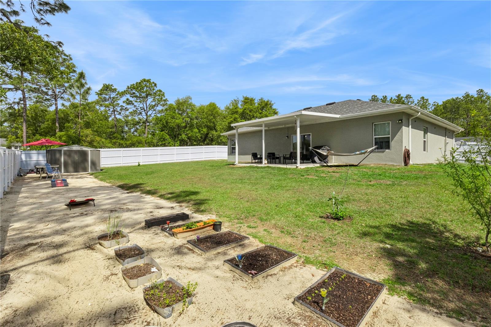 MARION OAKS - Residential