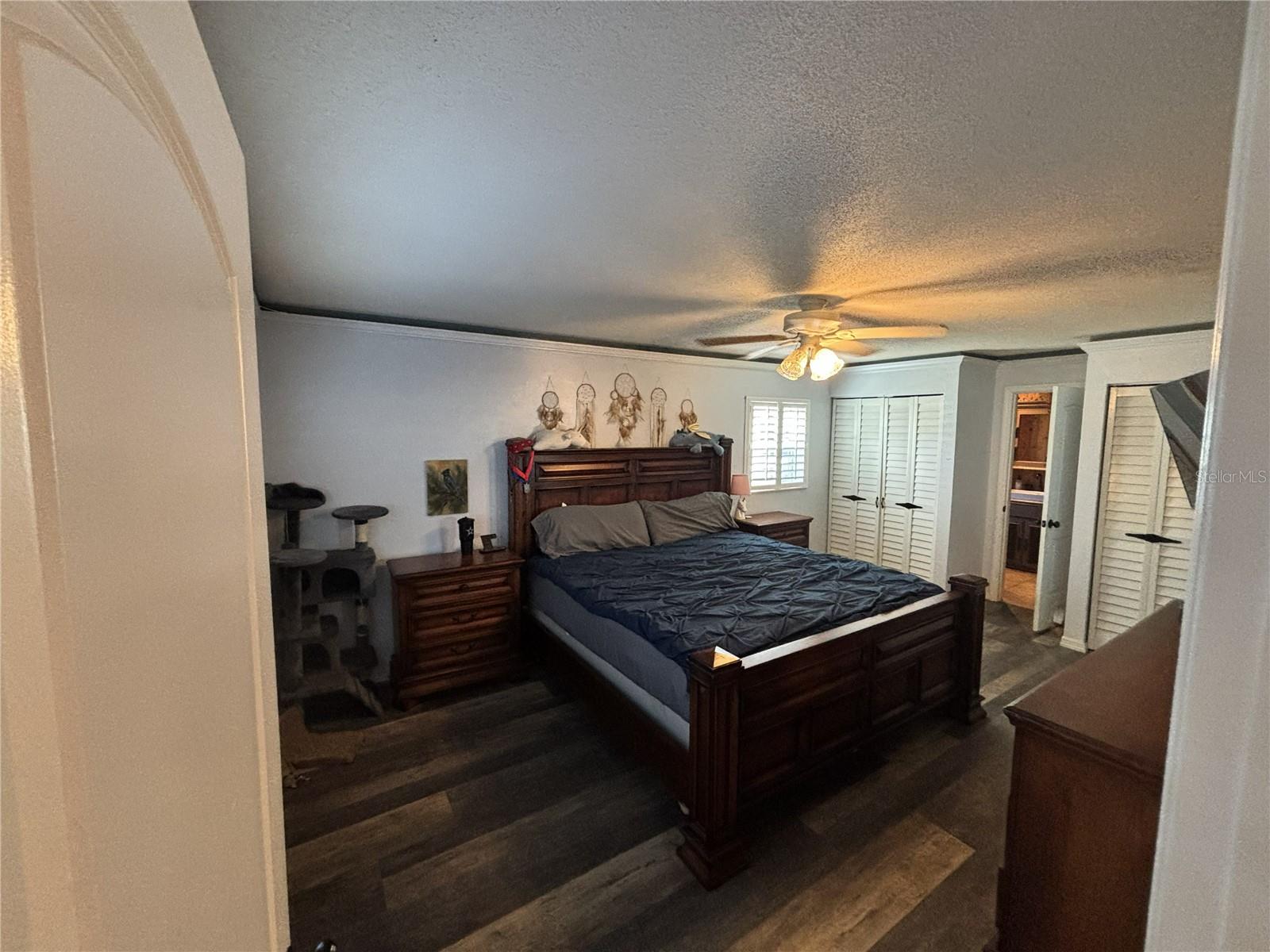 DEEP FOREST VILLAGE - Residential