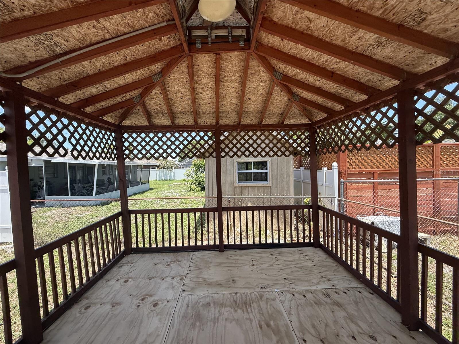 MEADOW LAWN 2ND ADD - Residential